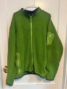 Arc’teryx Jacket Mens Green Covert Fleece Cardigan Size
XXL